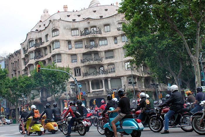 Asociación de propietarios contra el impuesto de circulación de Barcelona