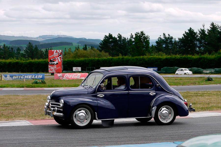 60-aniversario-Renault-4-4-1.jpg