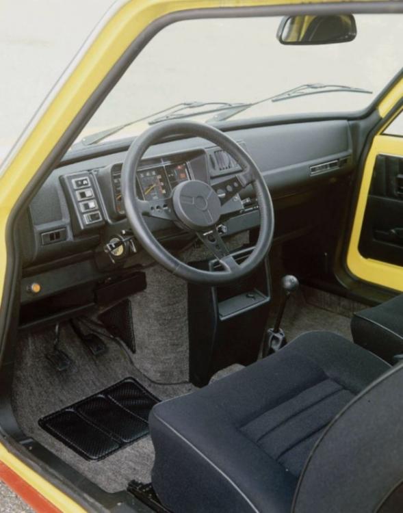 Renault-5-TS-Monte-Carlo-1978-5-628x800.
