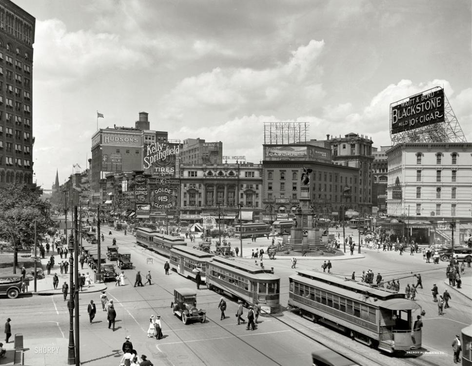 1917-detrit-woodward-avenue.jpg