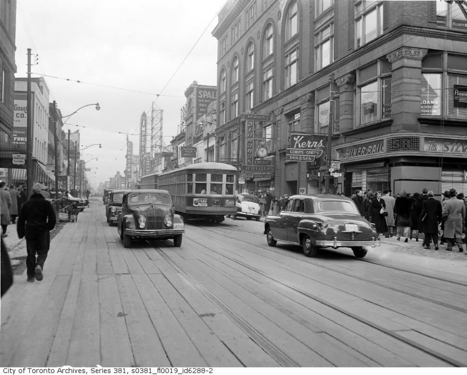 1949 Yonge (Toronto).png