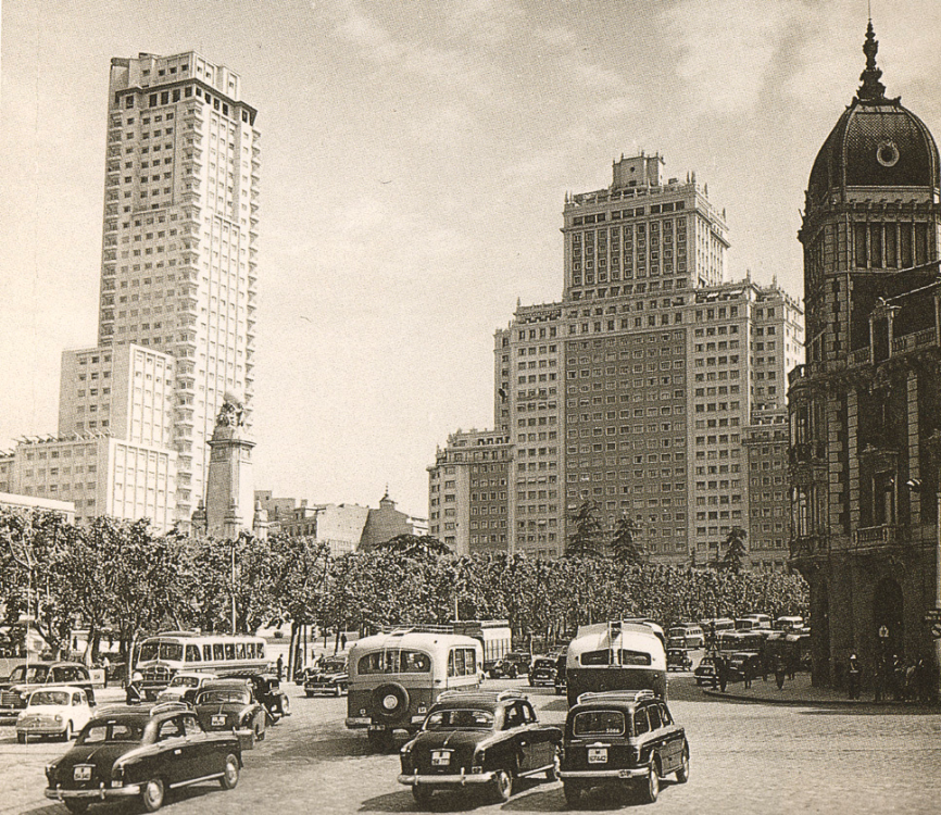 1959 Plaza Espana Madrid.png