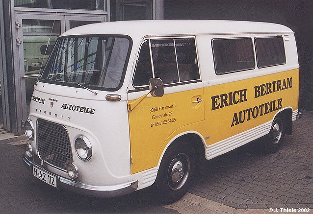 JT009-Ford-Transit-Mod-54-Kleinbus-Bertram-weiss-gelb.jpg
