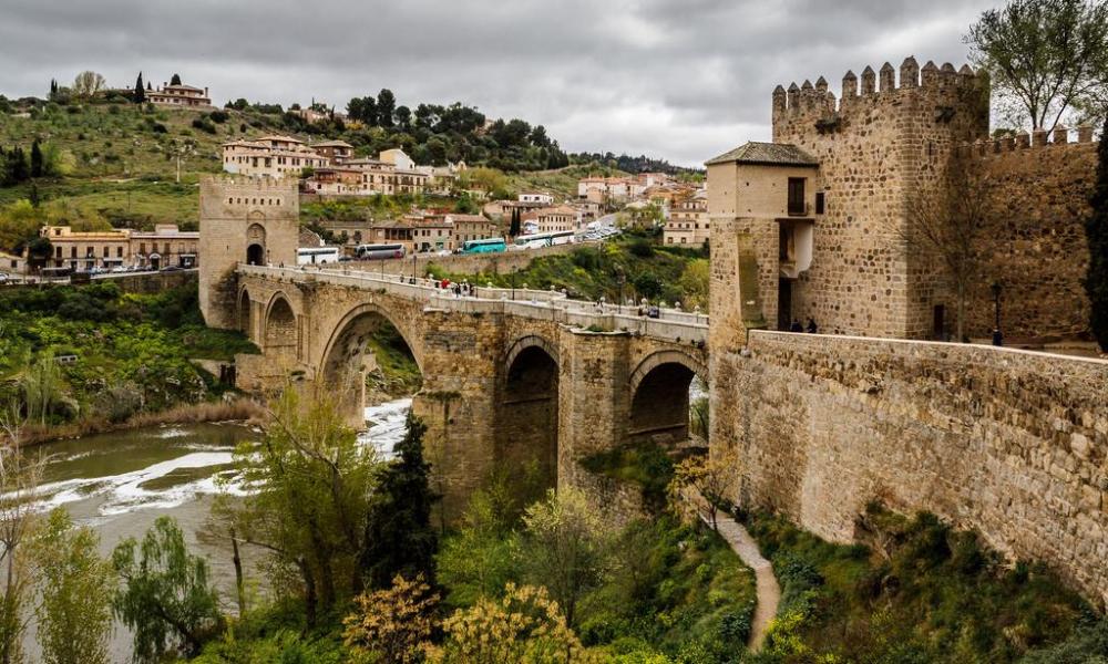 Puente-de-San-Martin.jpg